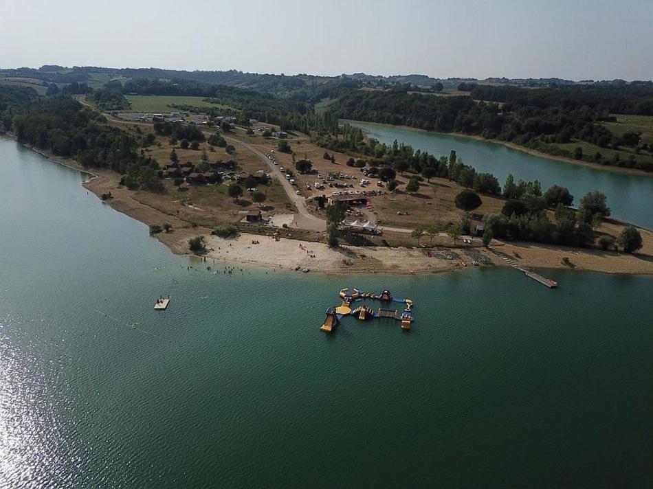 Les Chalets Du Lac De La Gimone Saint-Blancard Ngoại thất bức ảnh